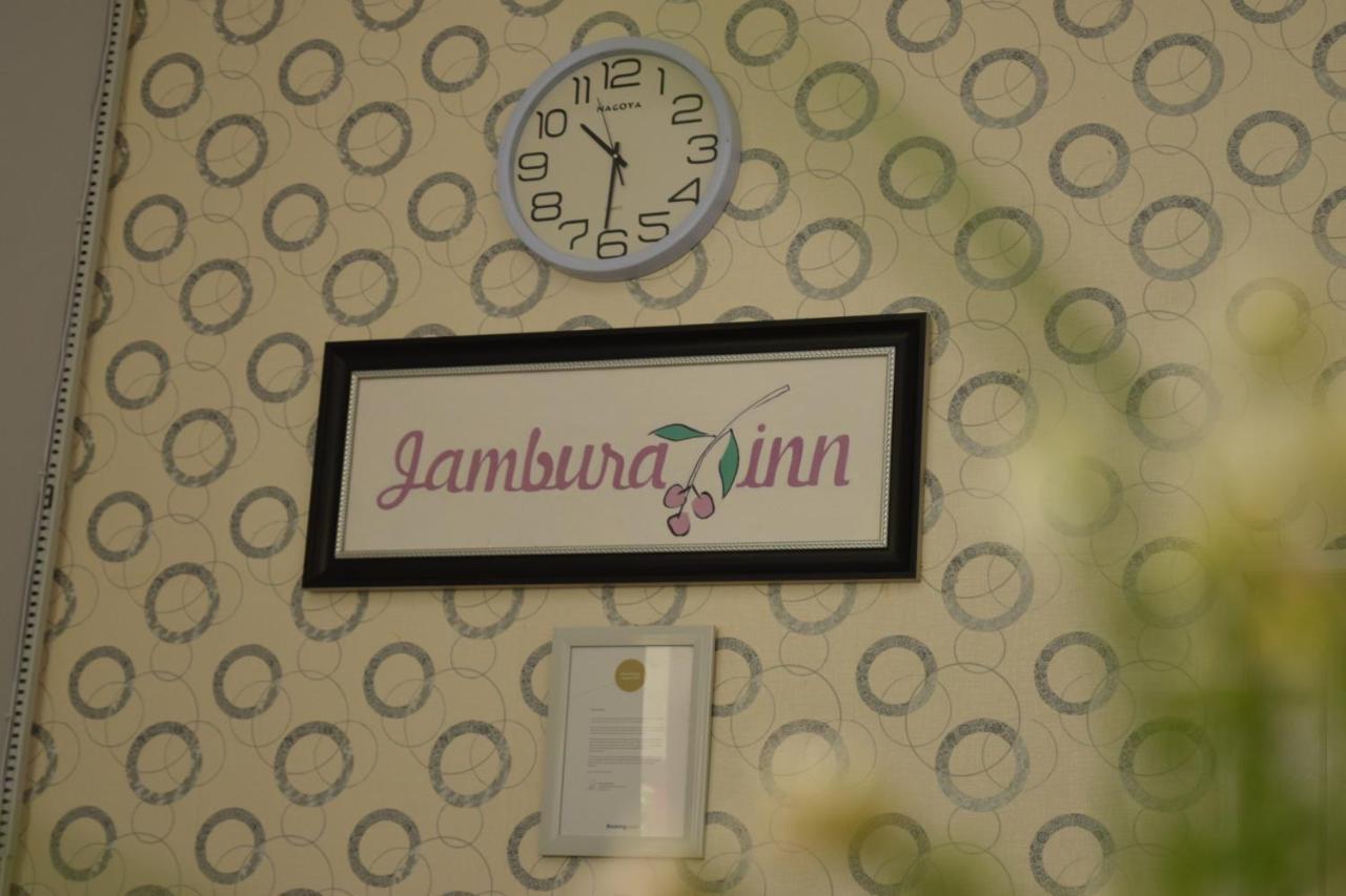 Jambura Inn Горонтало Екстериор снимка